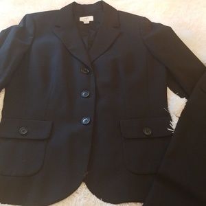Women suit